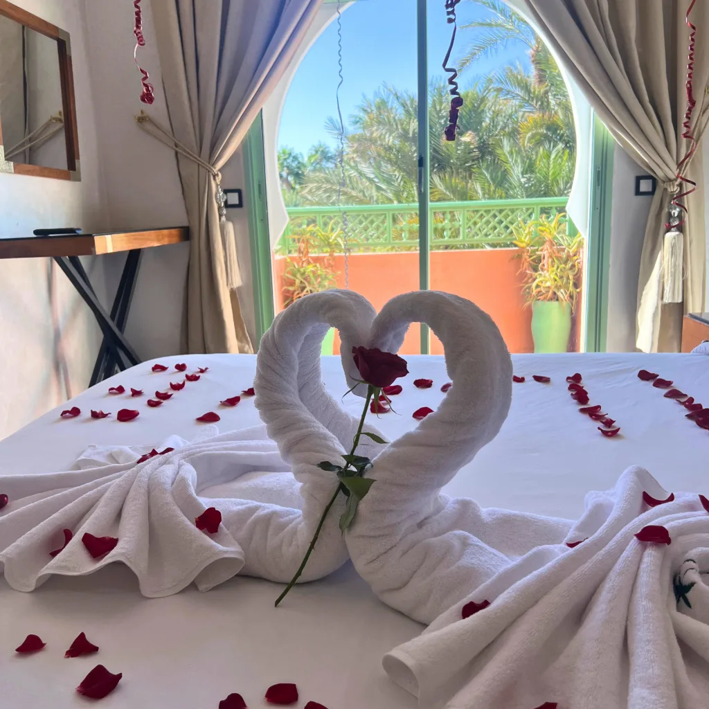 chambre - decoration florale - Palmeraie Green Resort